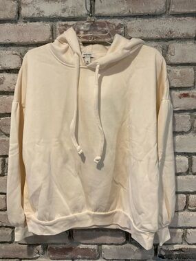 NWT Nine West Soft Cream Plush Jacket - Cream. Size XL